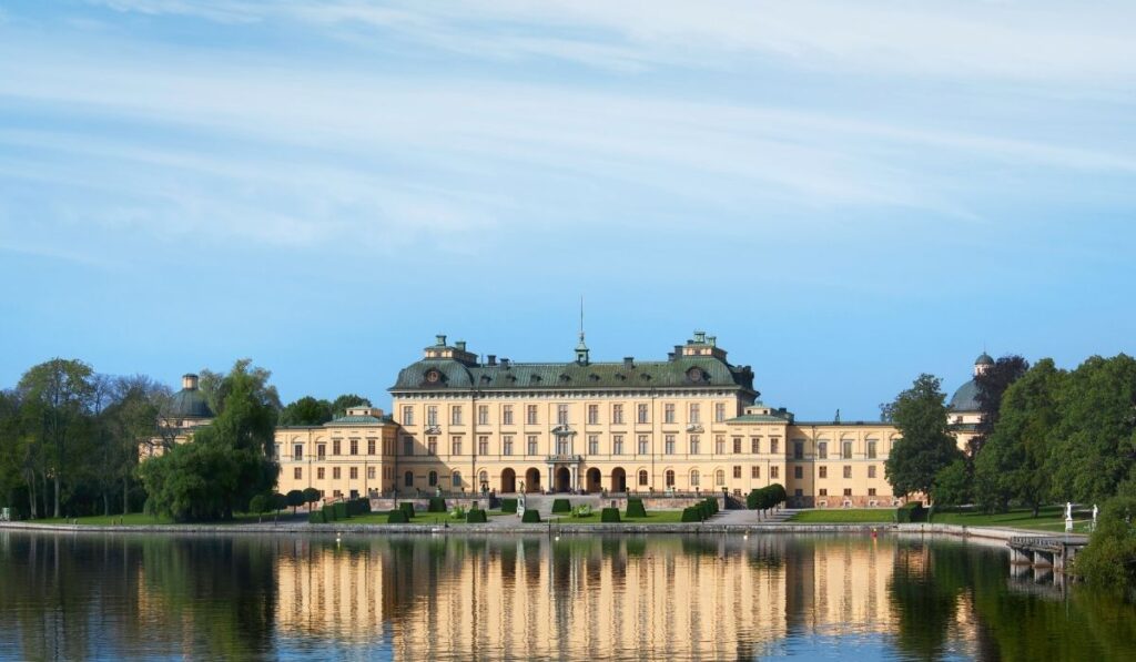 Stockholmi vaatamisvaarsused Drottningholmi palee